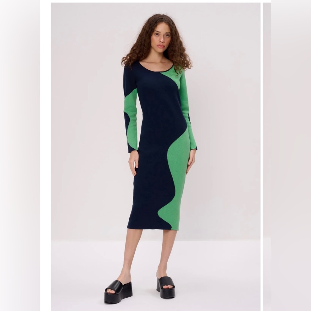 Brand new Urban Outfitters bodycon blue and green dress!